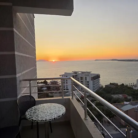 Mara's Seaview 아파트 Vlorë