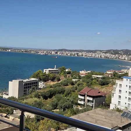 Mara's Seaview Appartamento *